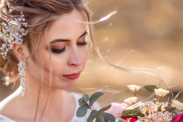 Top 10 accessoires de cheveux pour sublimer votre mariage